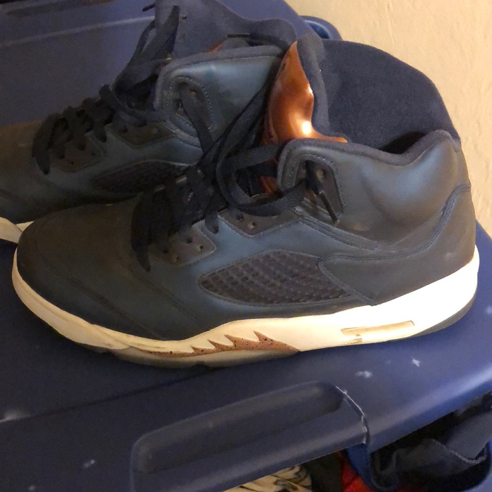 The Bronze 5s